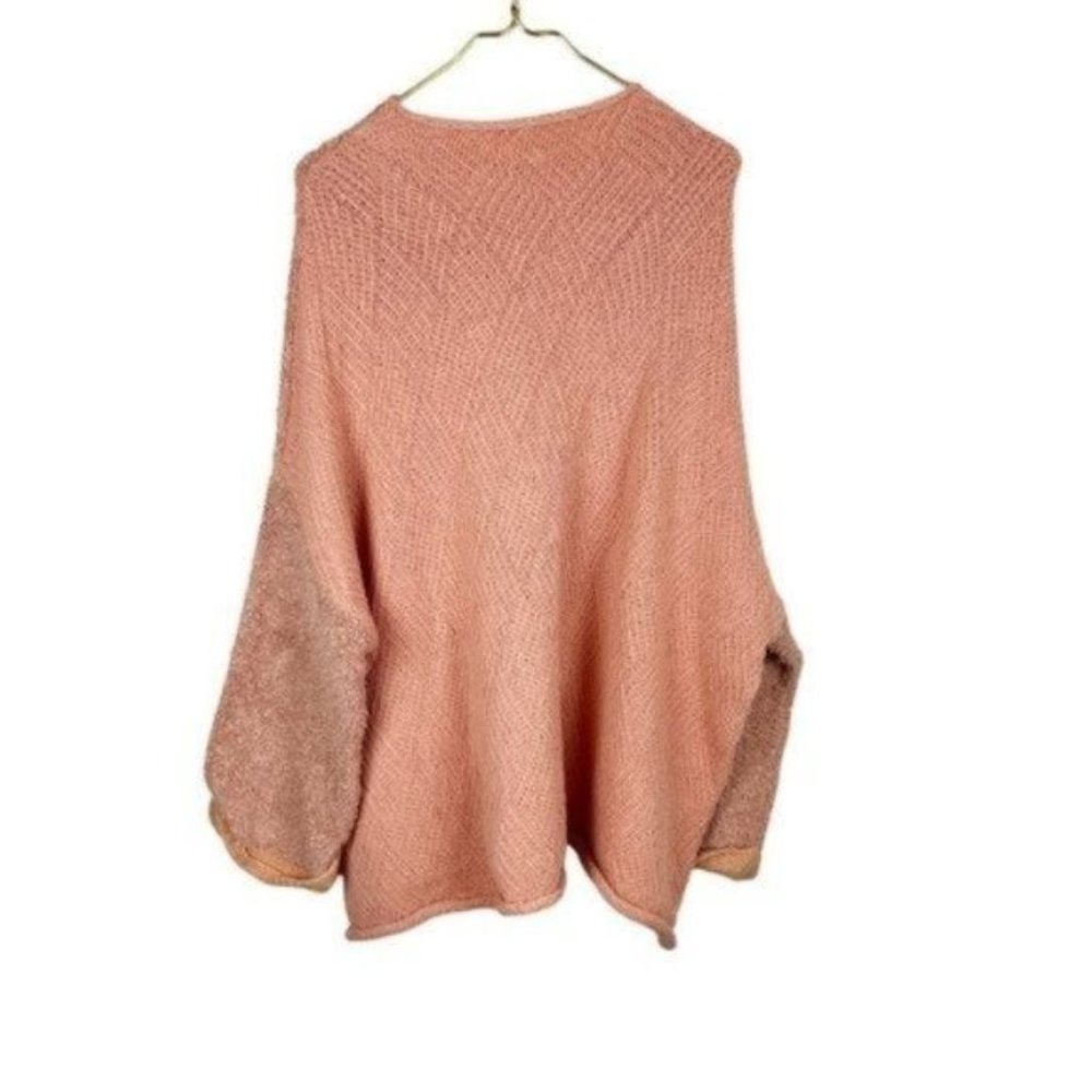 Free People Cuddle Up Pullover Mock Neck Oversized Sweater in Rose Size Medium - Picture 3 of 7